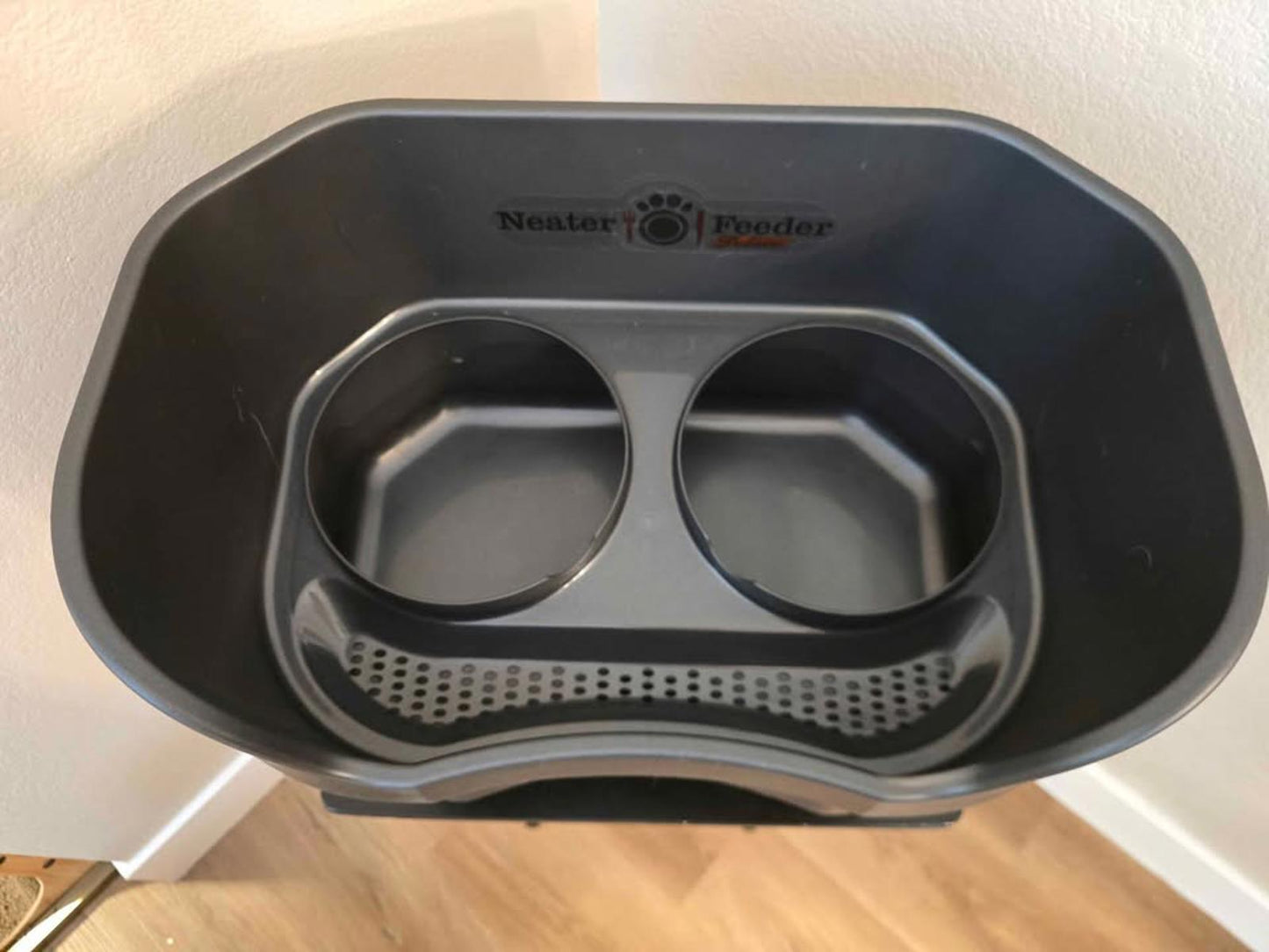 Neater Feeder Deluxe Mess Proof Elevated Dog Bowls