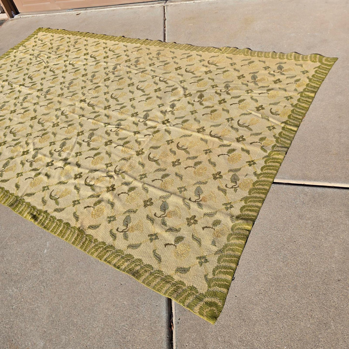 Vintage Hand-Knotted Wool Floral Needlepoint Rug -Green and Cream