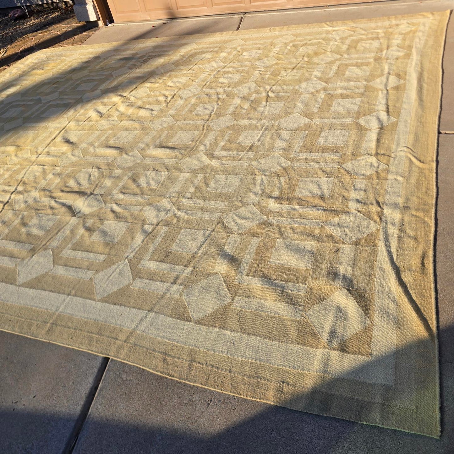 Large Indian Dhurri Geometric Rug -Cream and Tan