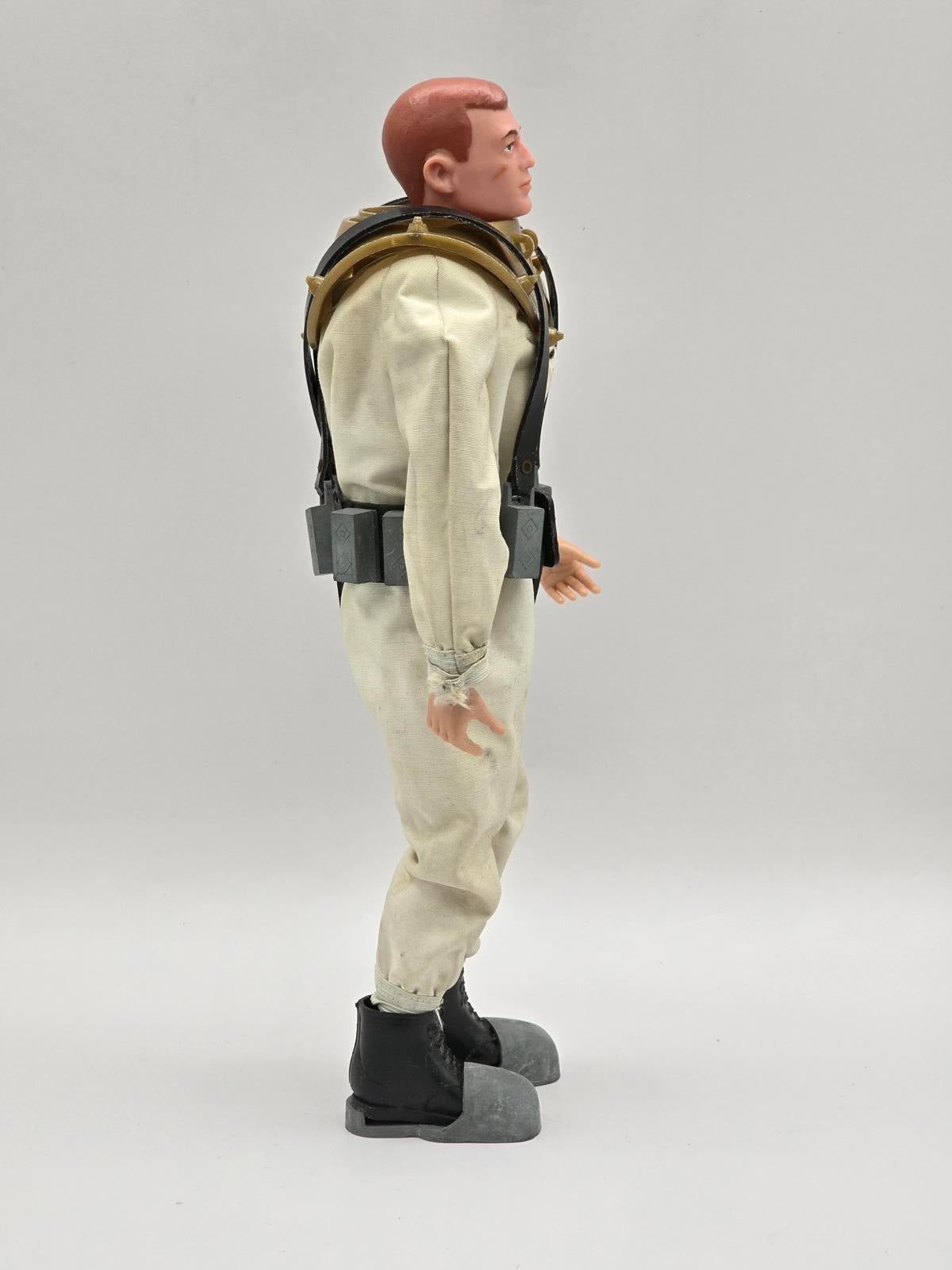 Vintage 1964 Hasbro G.I. Joe Deep Sea Diver w/ Accessories