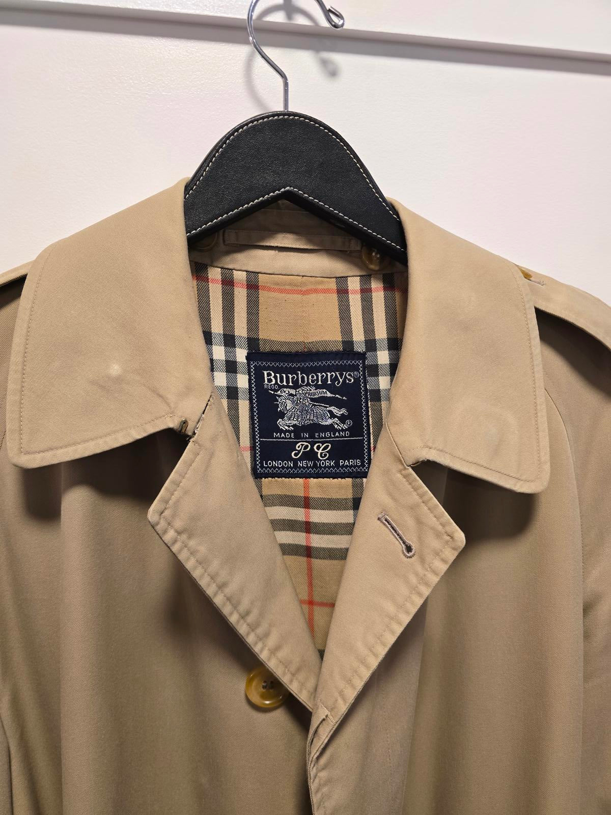 Vintage Burberry's Men's Large Trench Coat with Wool Liner