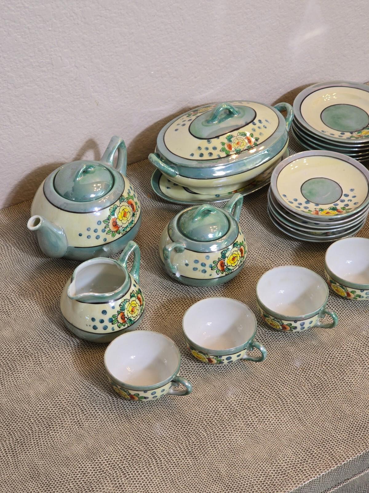 Vintage Japanese Children's Tea Set