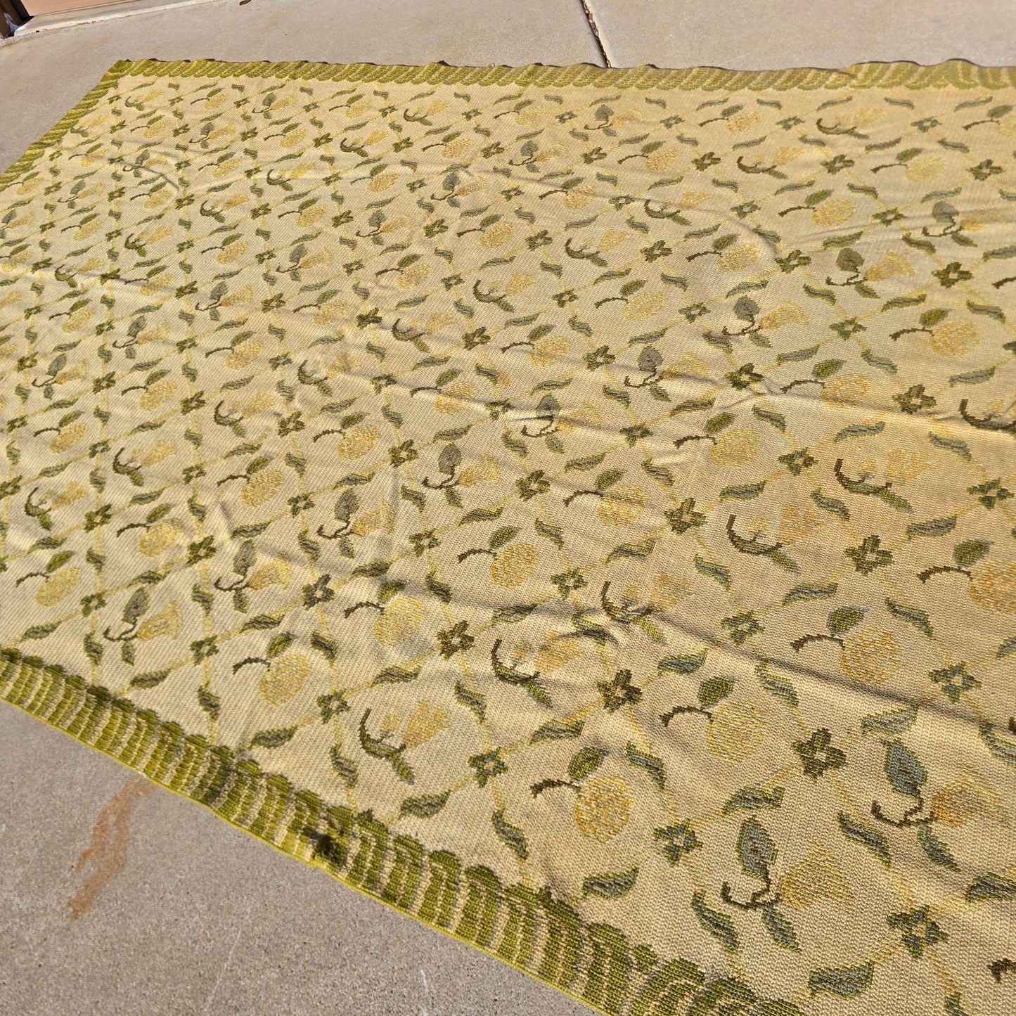 Vintage Hand-Knotted Wool Floral Needlepoint Rug -Green and Cream