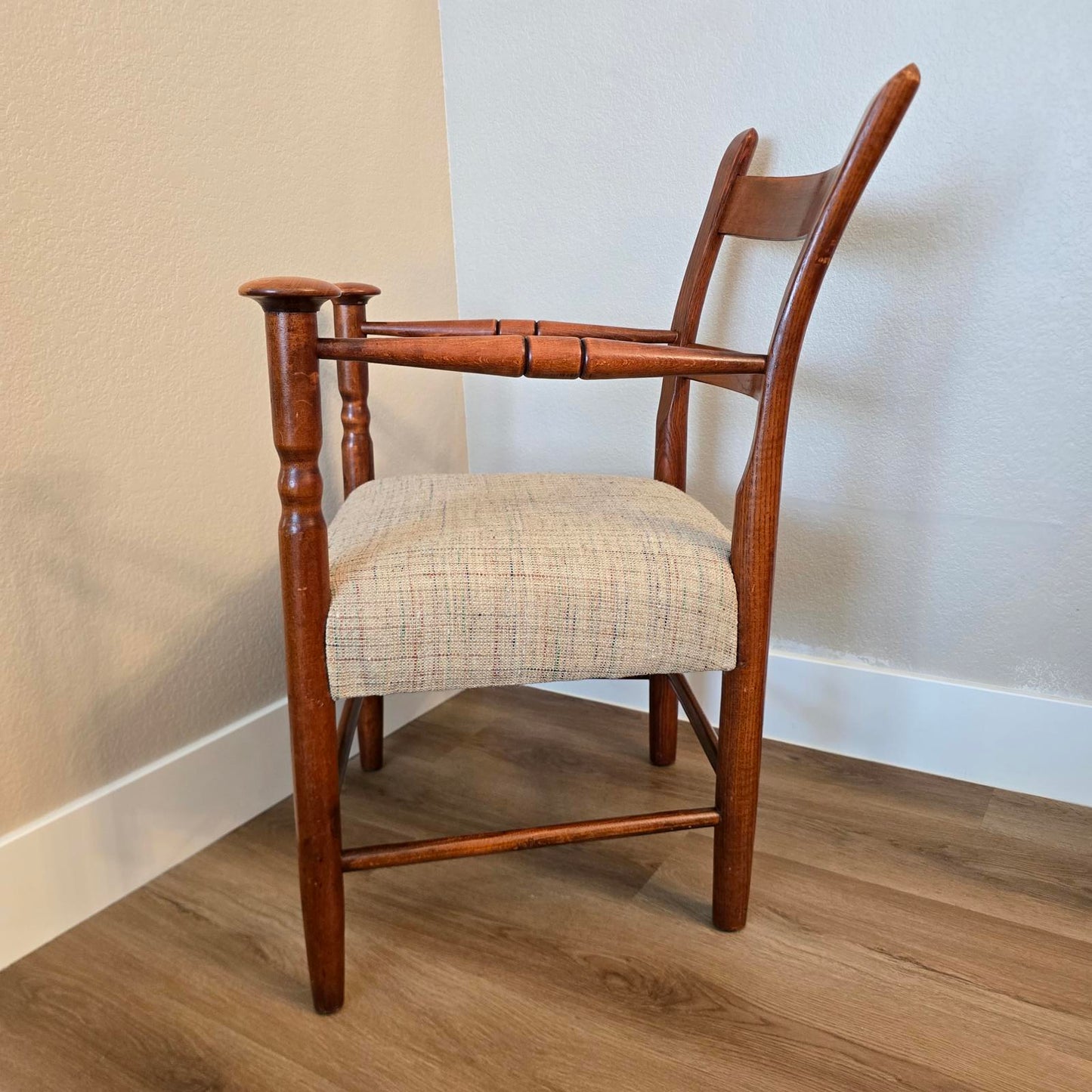 Vintage/Antique Shaker Arm Chair