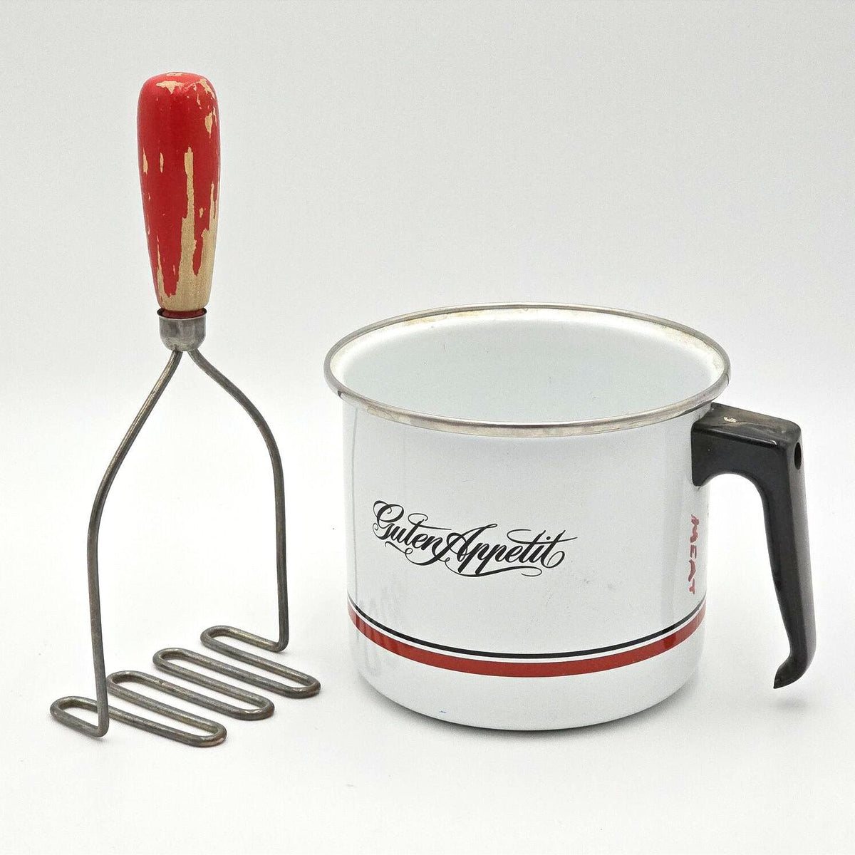 Vintage Guten Appetit Enamel Pot & Red Handle Wire Potato Masher Set
