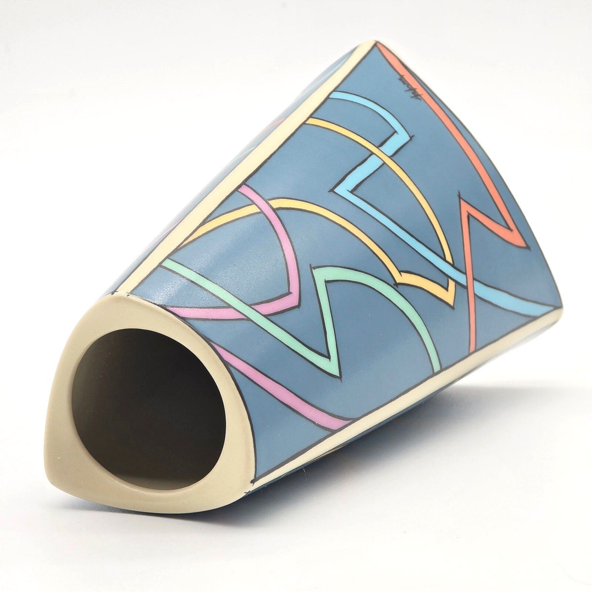 Vintage Rosenthal Studio Line Dorothy Hafner Flash Triangular Vase 1980s
