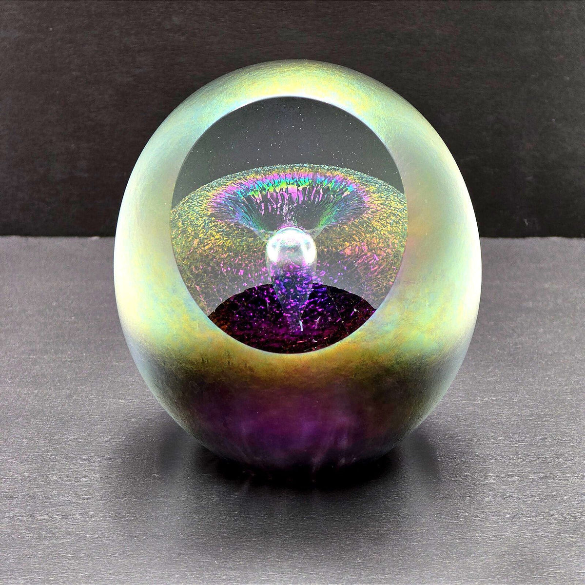 Robert Eickholt 1994 Dichroic Veil Fountain Paperweight With Stand