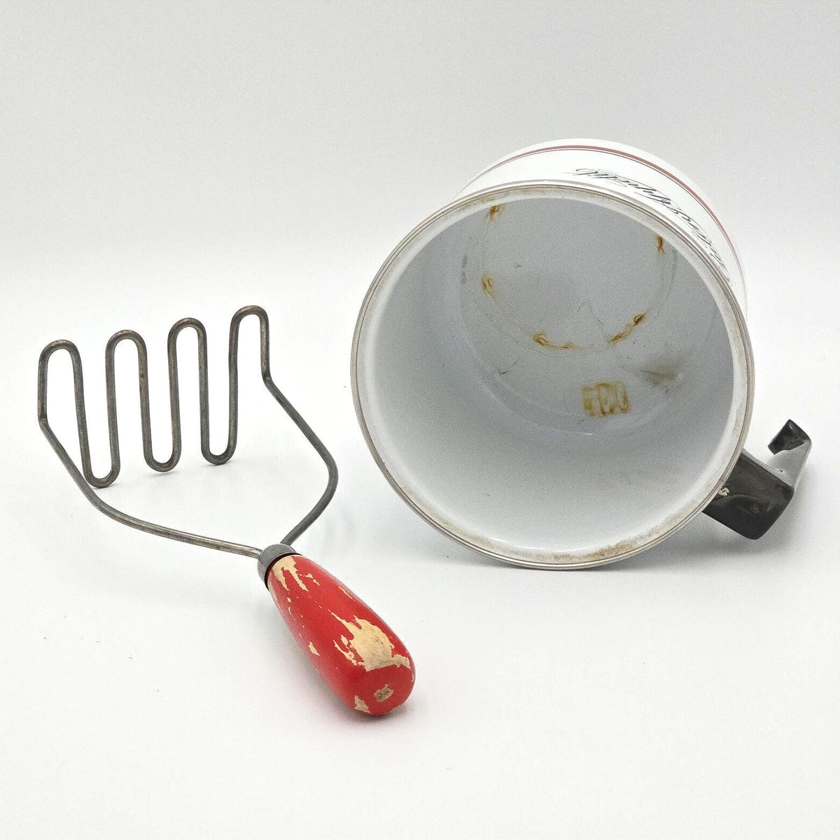 Vintage Guten Appetit Enamel Pot & Red Handle Wire Potato Masher Set