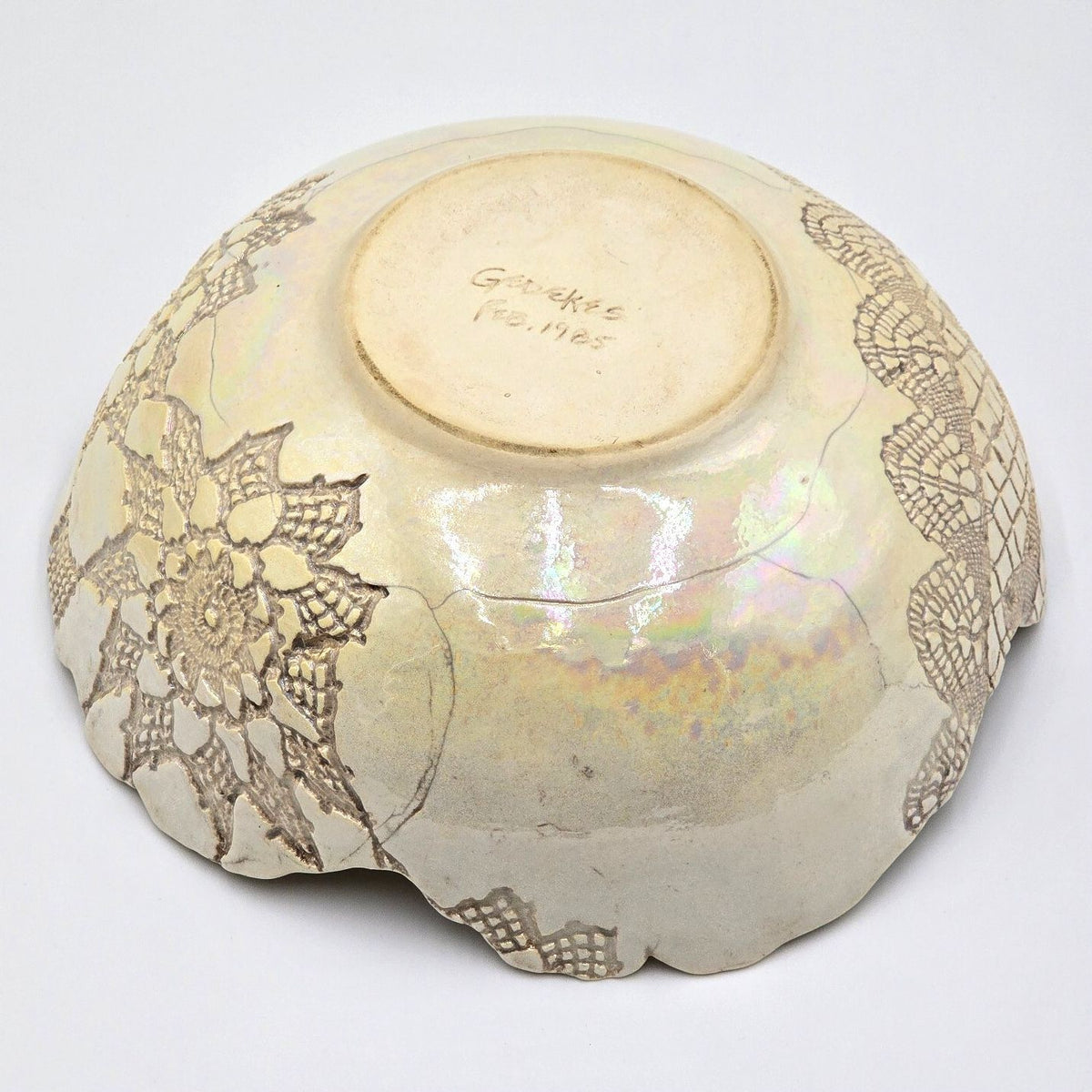 1985 Gedekes Iridescent Lace Impressed Studio Pottery Bowl