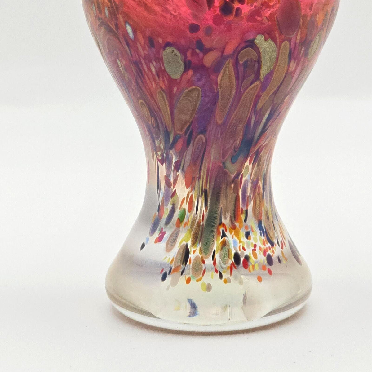 Vintage Arte Vargas Iridescent Pink Studio Art Glass Vase 5"