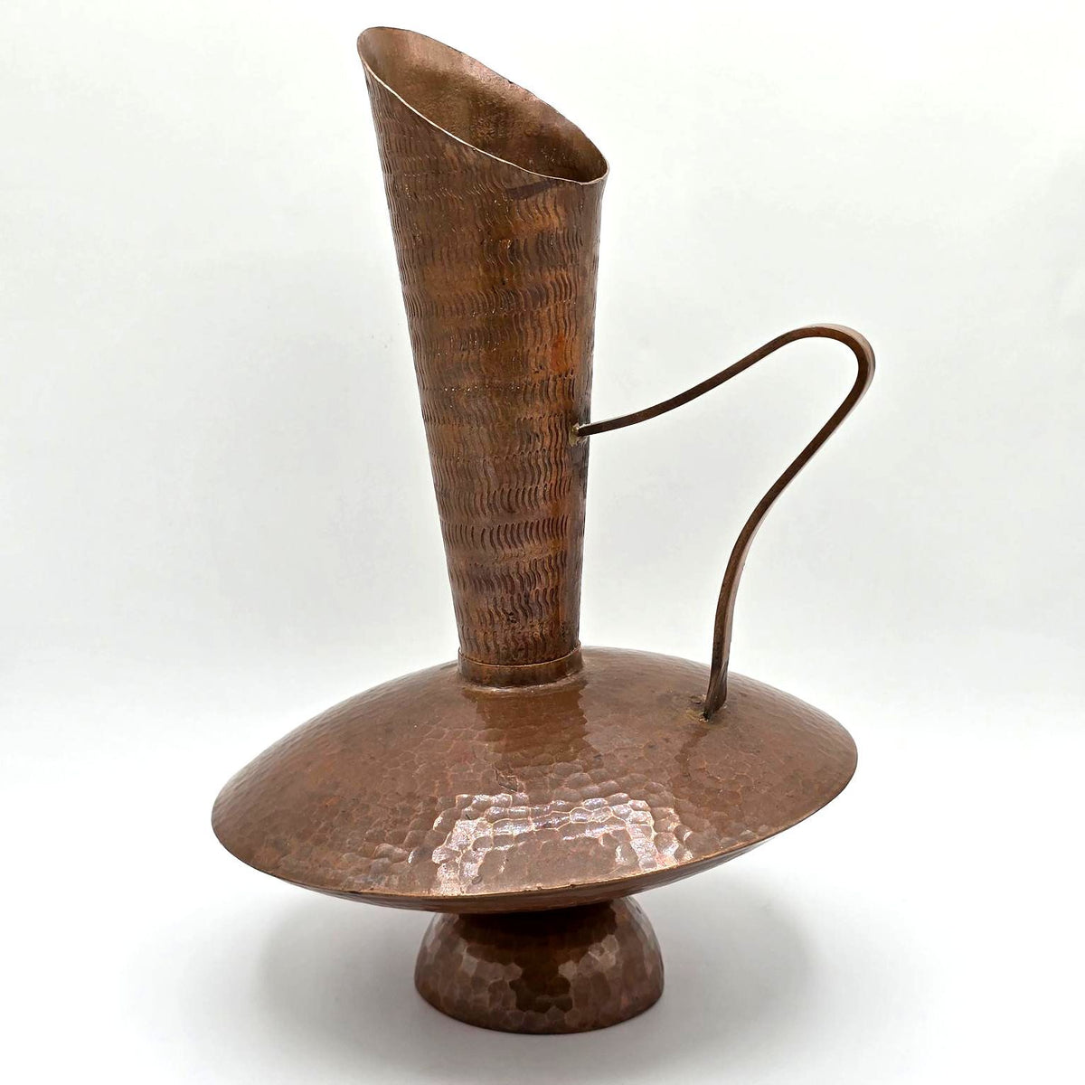 Vintage Hammered Copper Ewer Pitcher Sculptural Pedestal Vase 11in