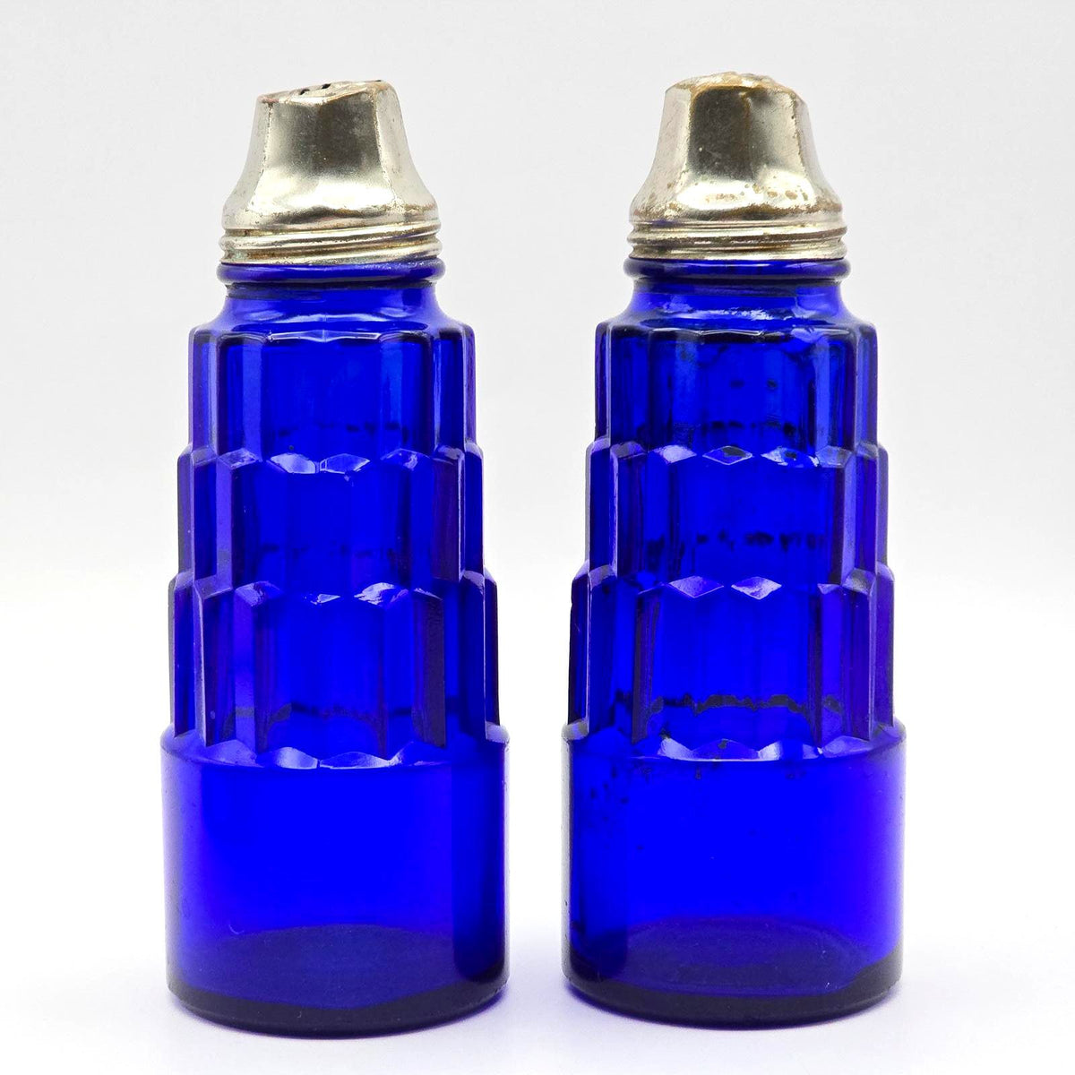 Vintage Hazel Atlas Cobalt Blue Glass Salt Pepper Shakers Metal Caddy