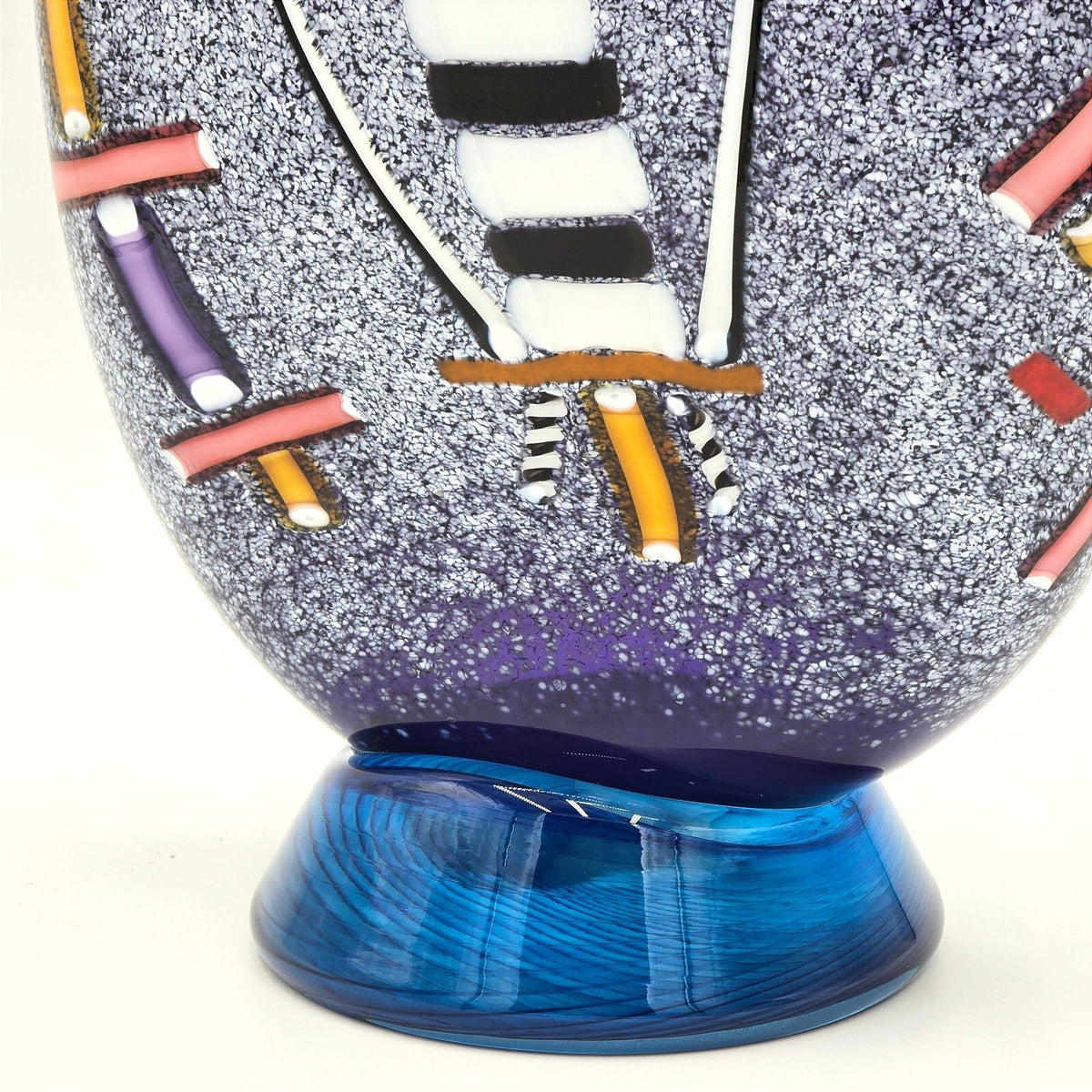 Pizzichillo Gordon Signed Purple Studio Art Glass Sculptural Vase 19in