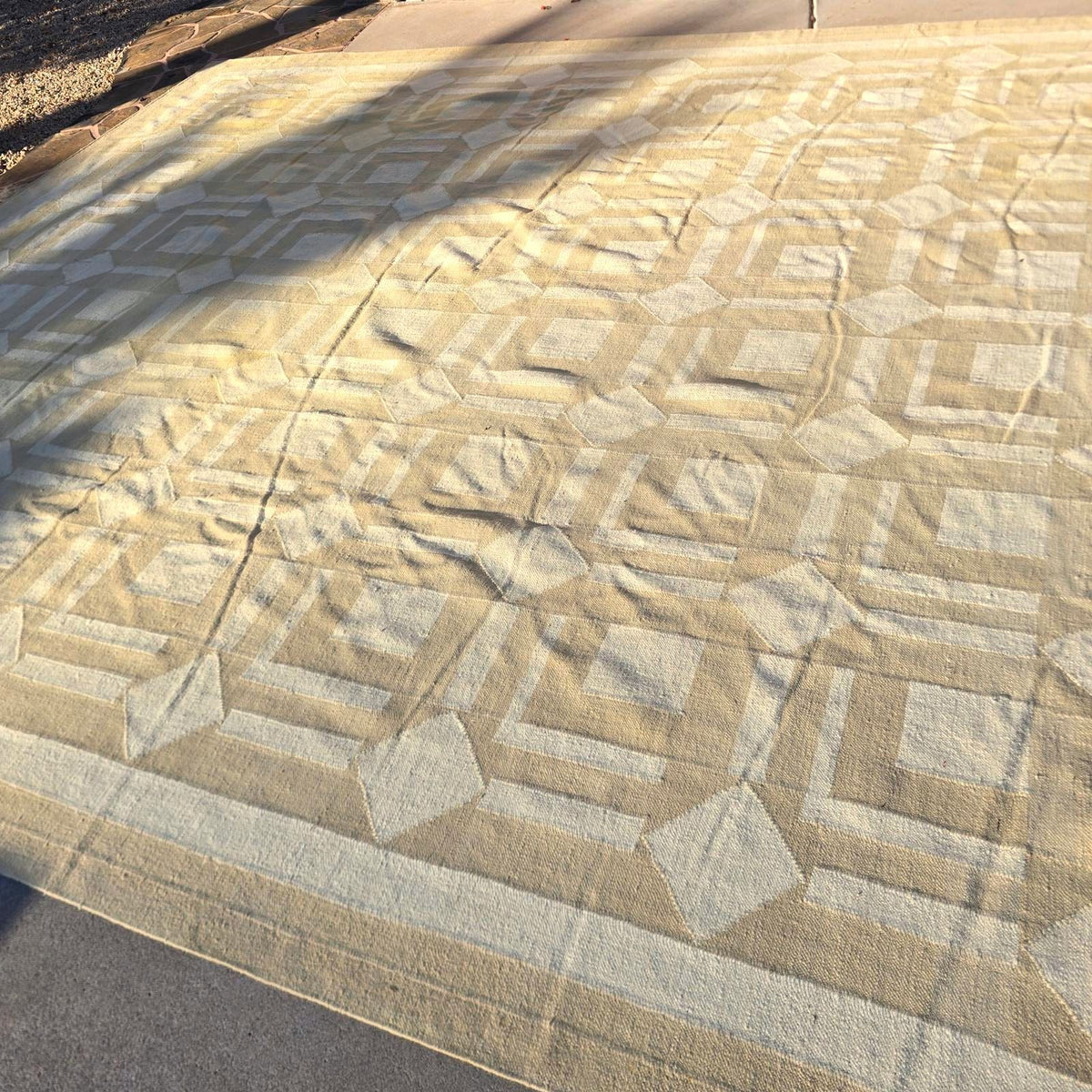 Oversized Indian Dhurrie Style Geometric Flatweave Area Rug 13x18