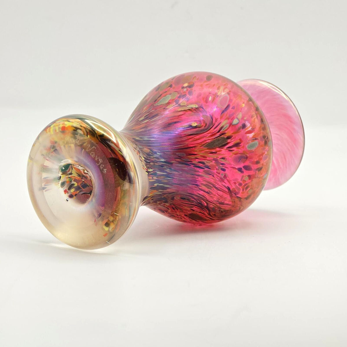 Vintage Arte Vargas Iridescent Pink Studio Art Glass Vase 5"