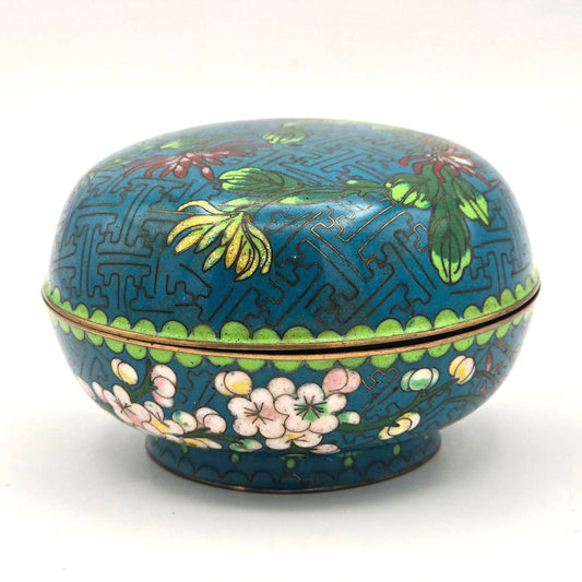 Early 20th C Chinese Cloisonne Enamel Floral Covered Box Blue 4.25in