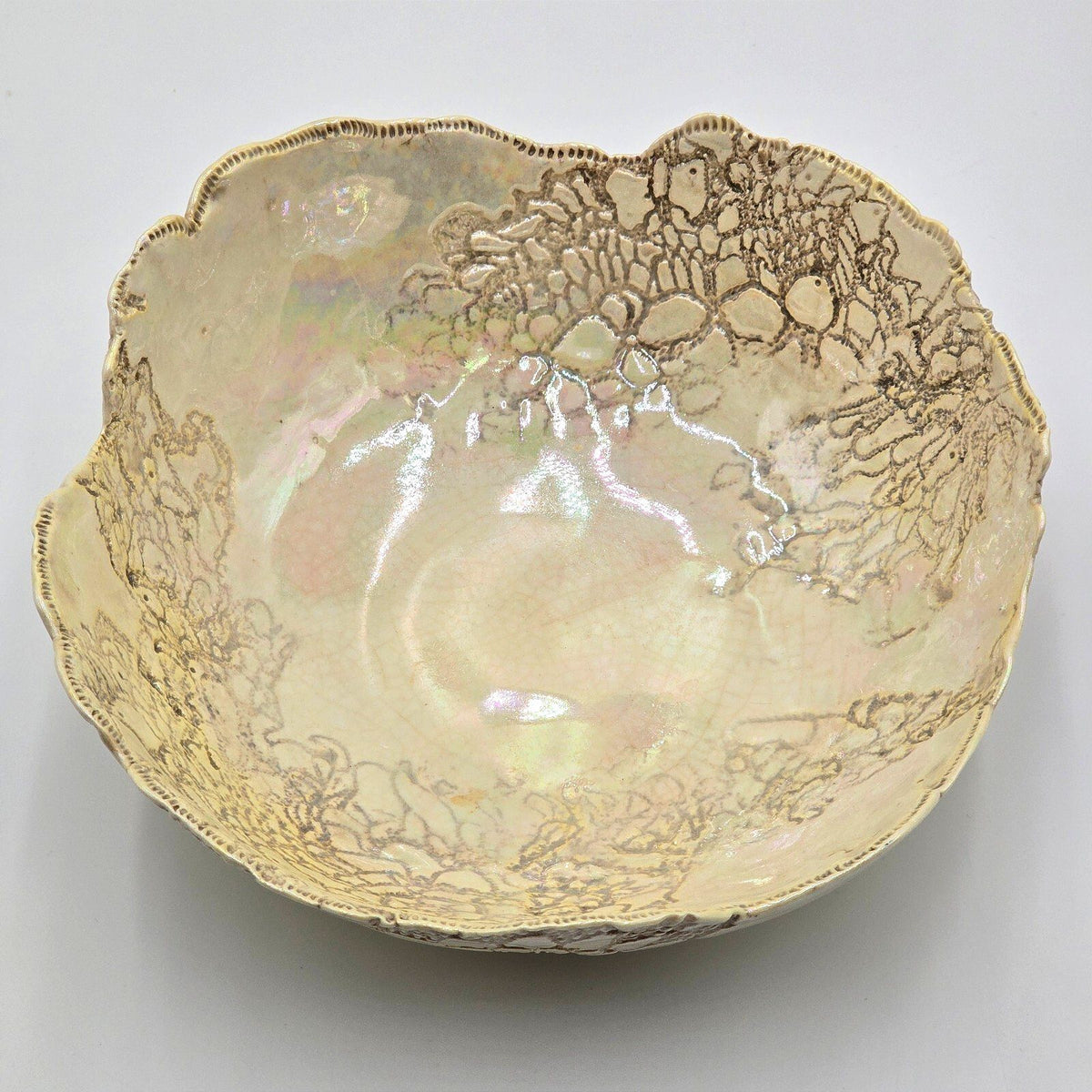 1985 Gedekes Iridescent Lace Impressed Studio Pottery Bowl
