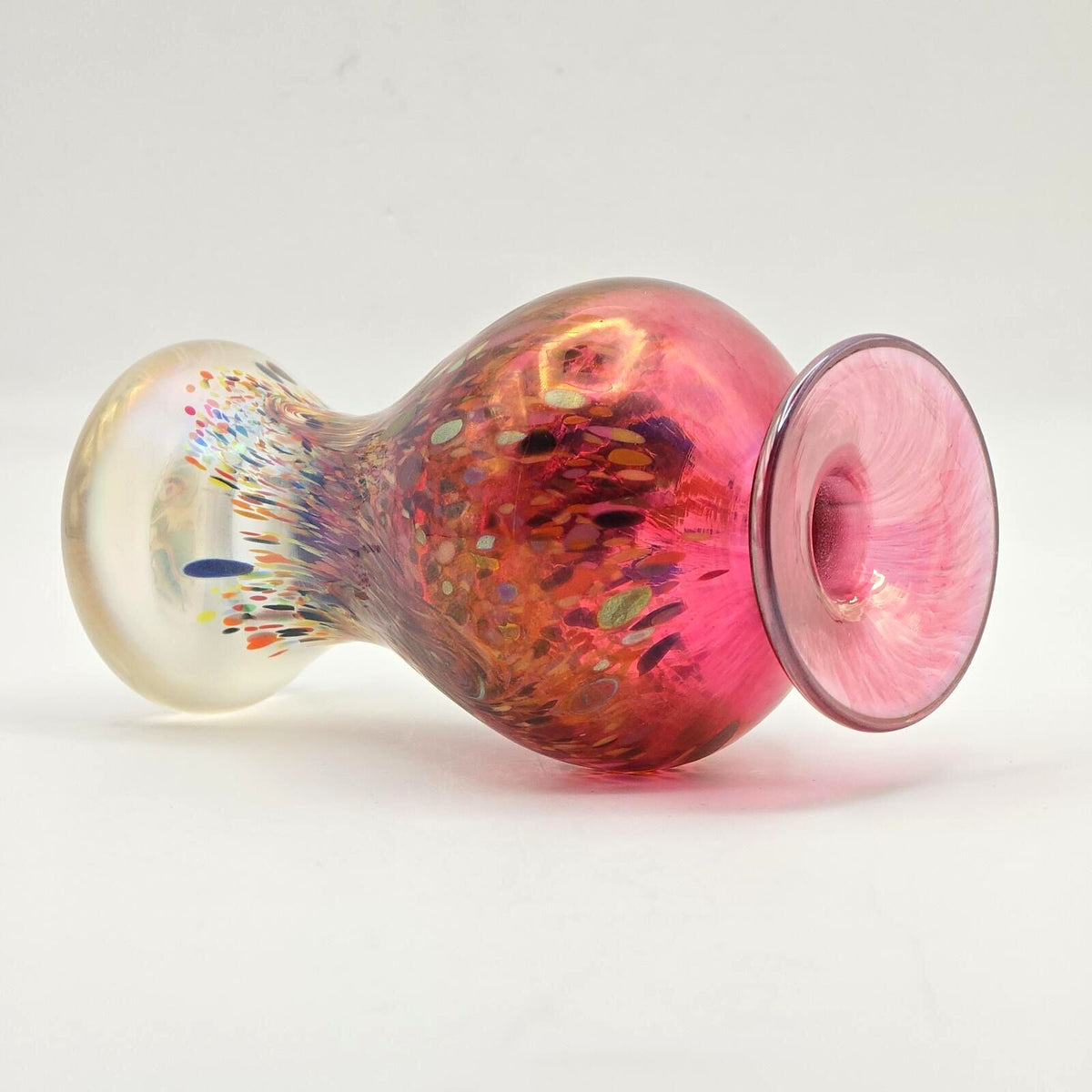Vintage Arte Vargas Iridescent Pink Studio Art Glass Vase 5"