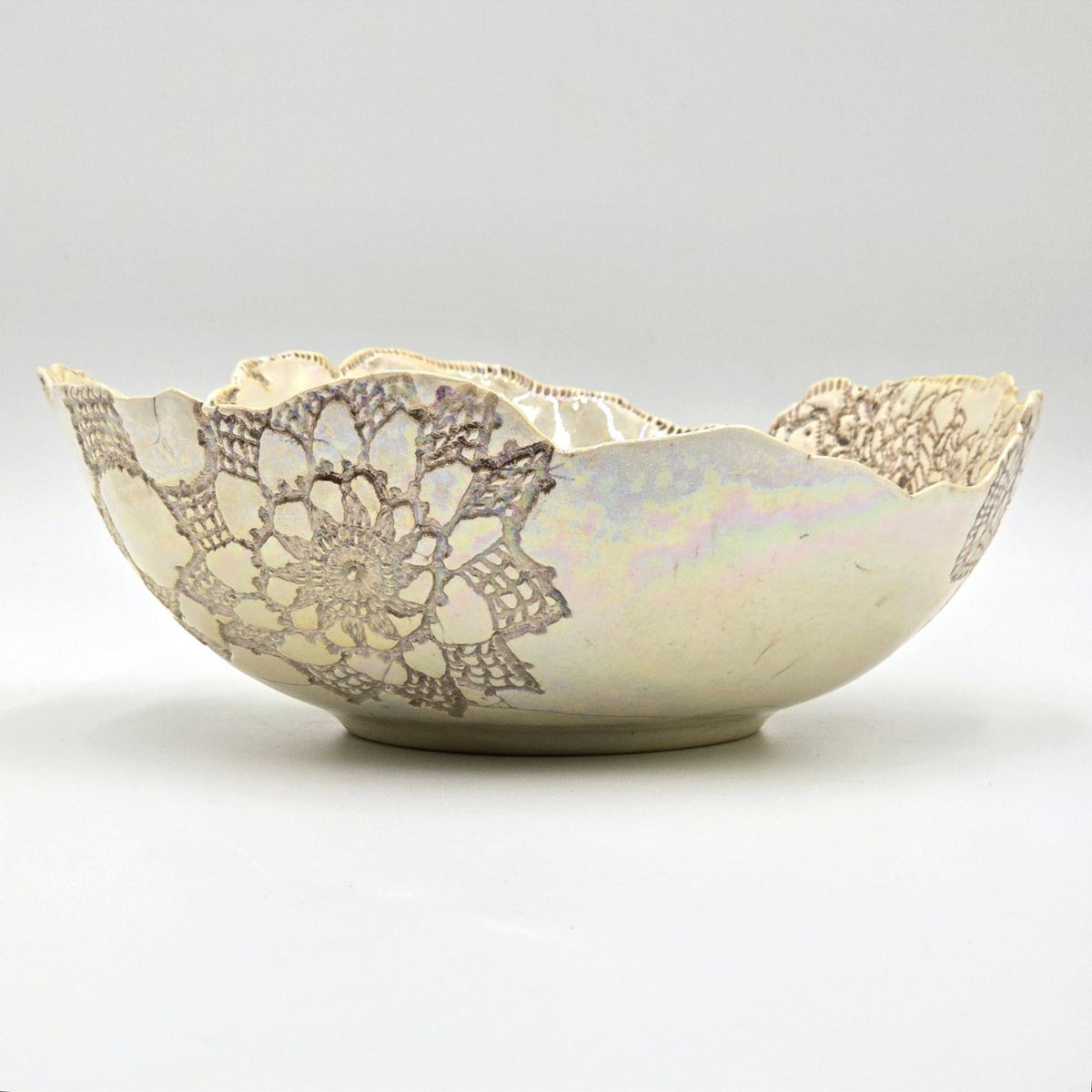 1985 Gedekes Iridescent Lace Impressed Studio Pottery Bowl